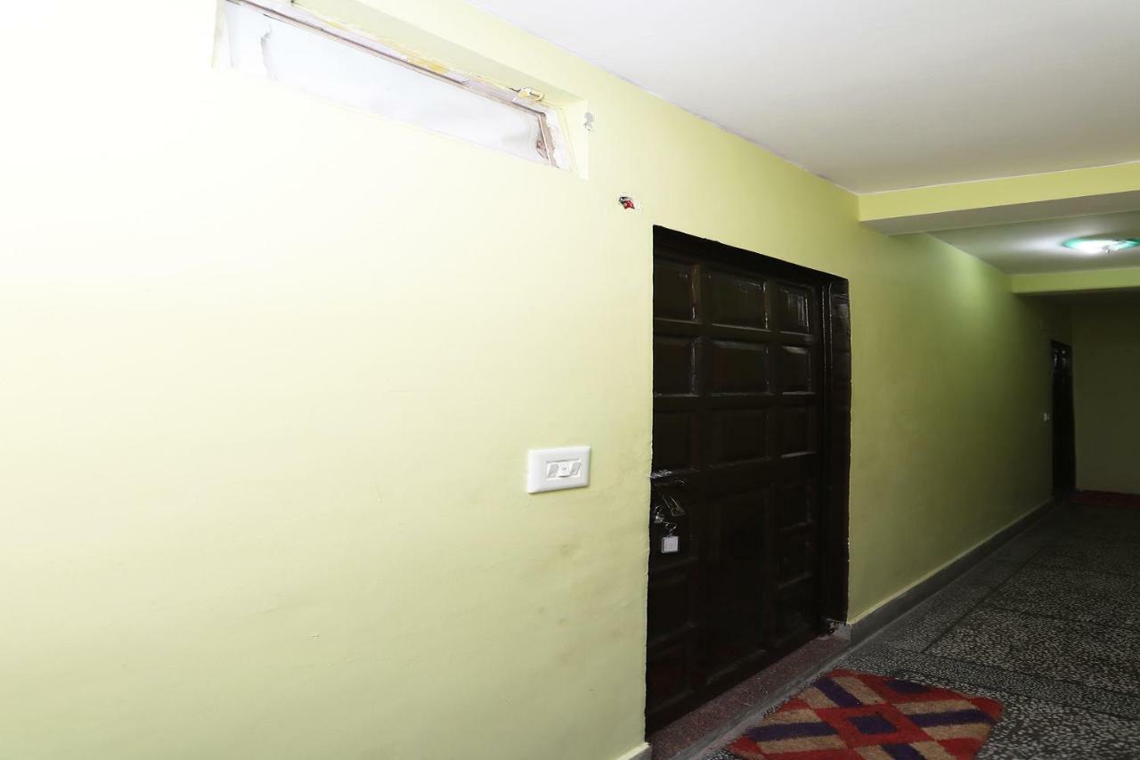 Oyo 43694 Hotel Hillson Pauri Zewnętrze zdjęcie